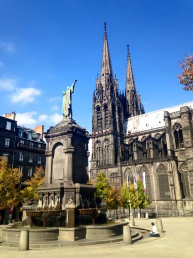 clermont ferrand cathedral